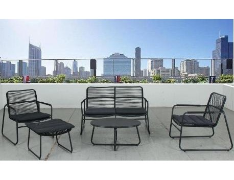 Outdoor Rugs & Ottomans